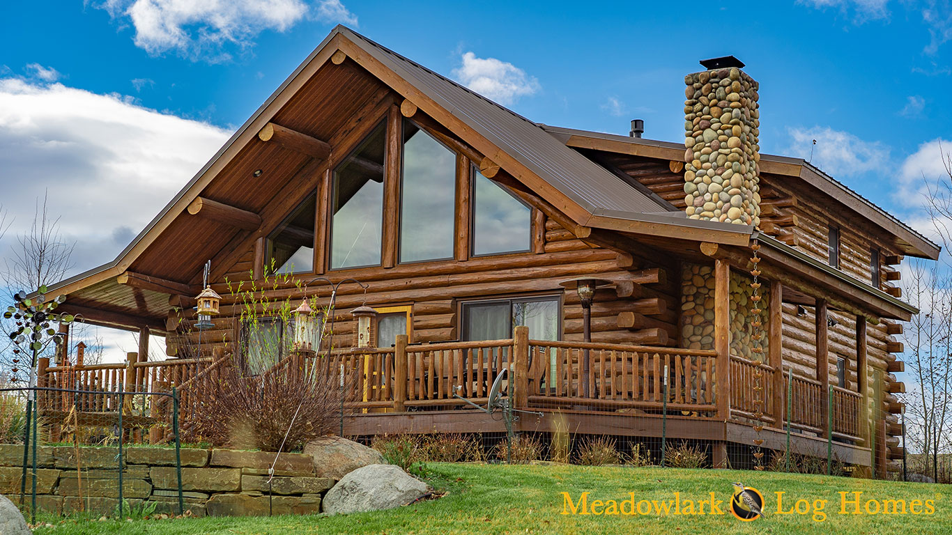Montana Chalet - Meadowlark Log Homes